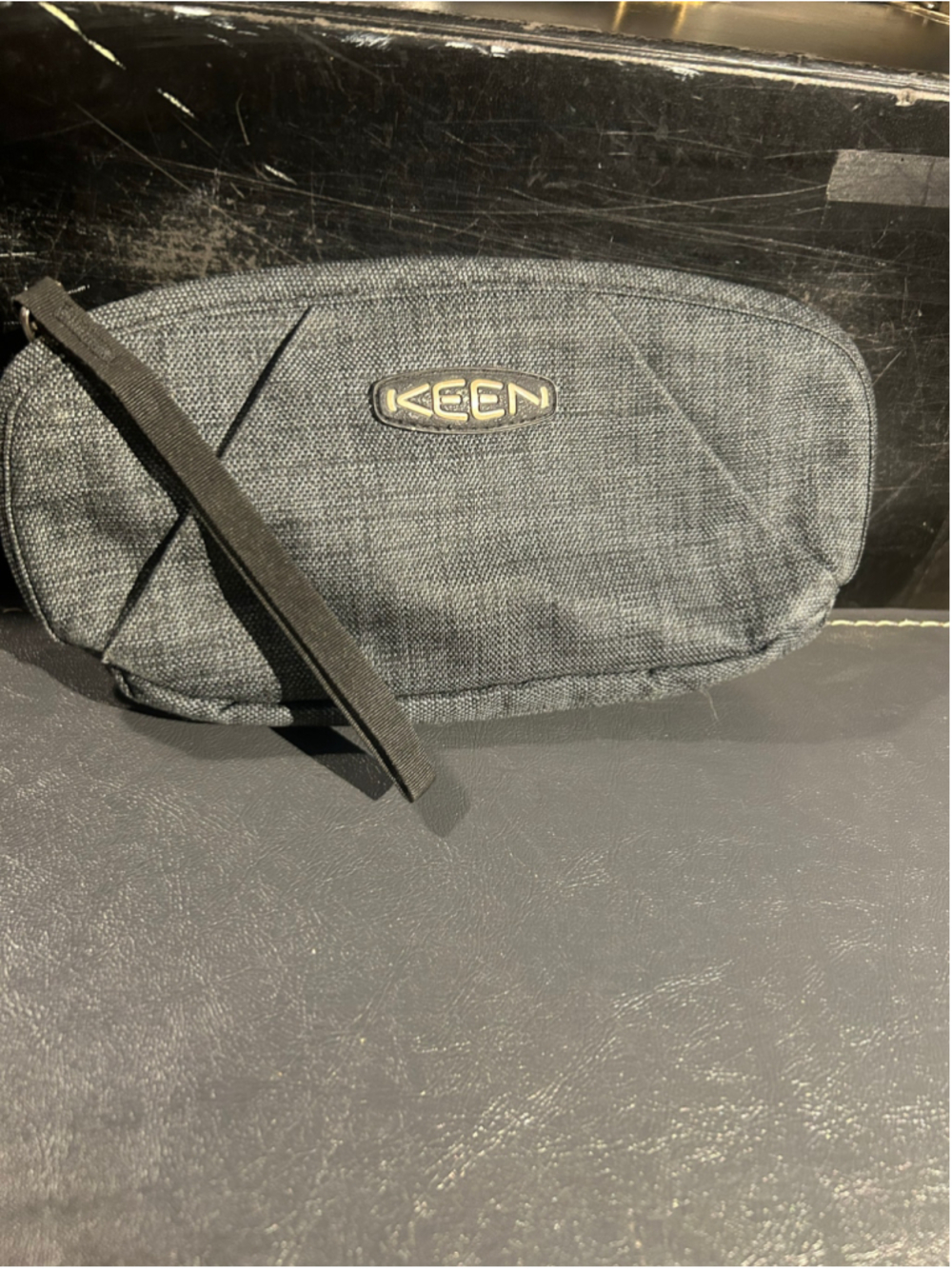 Women's Keen Grey and Blue Wristlet Clutch, One Size